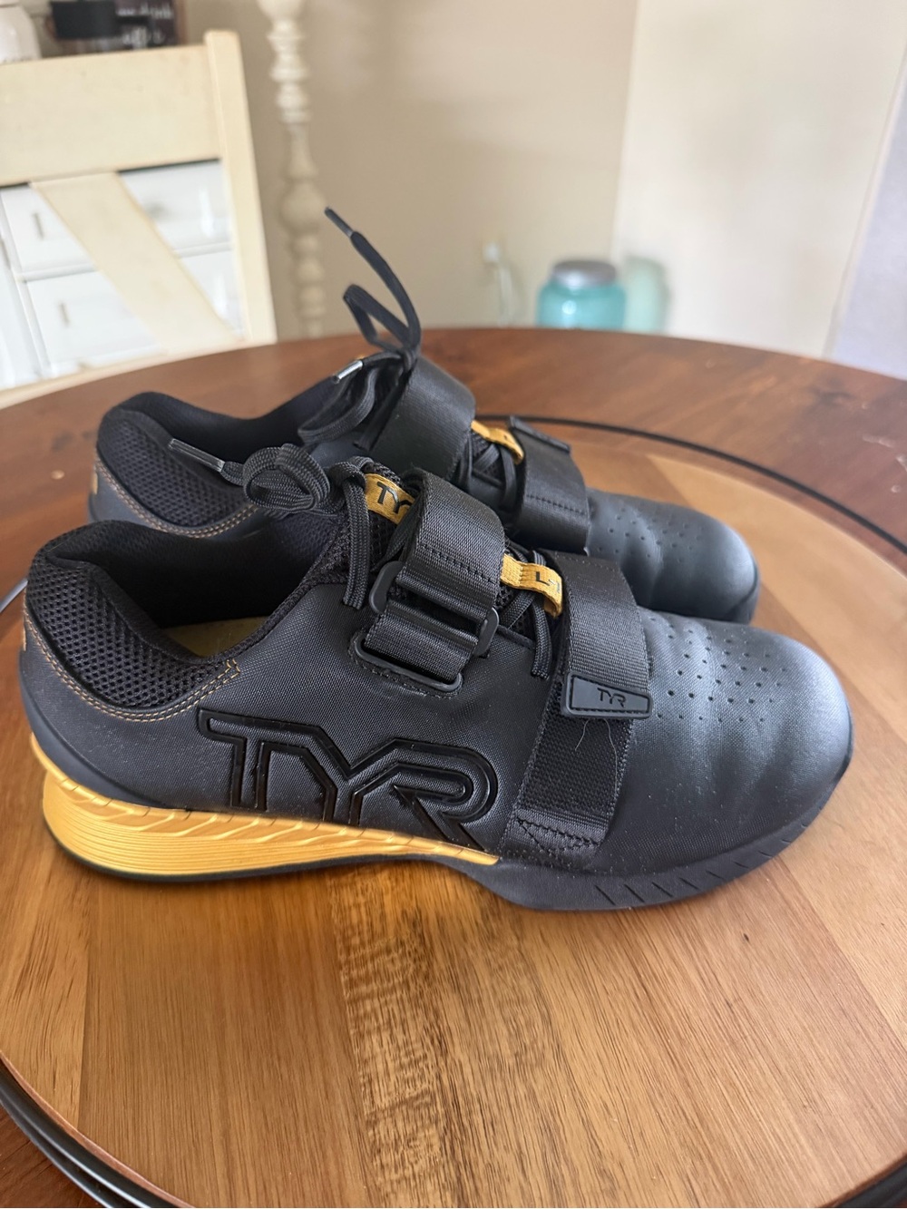 TYR Black and Gold Squat University edition L1 Lifters